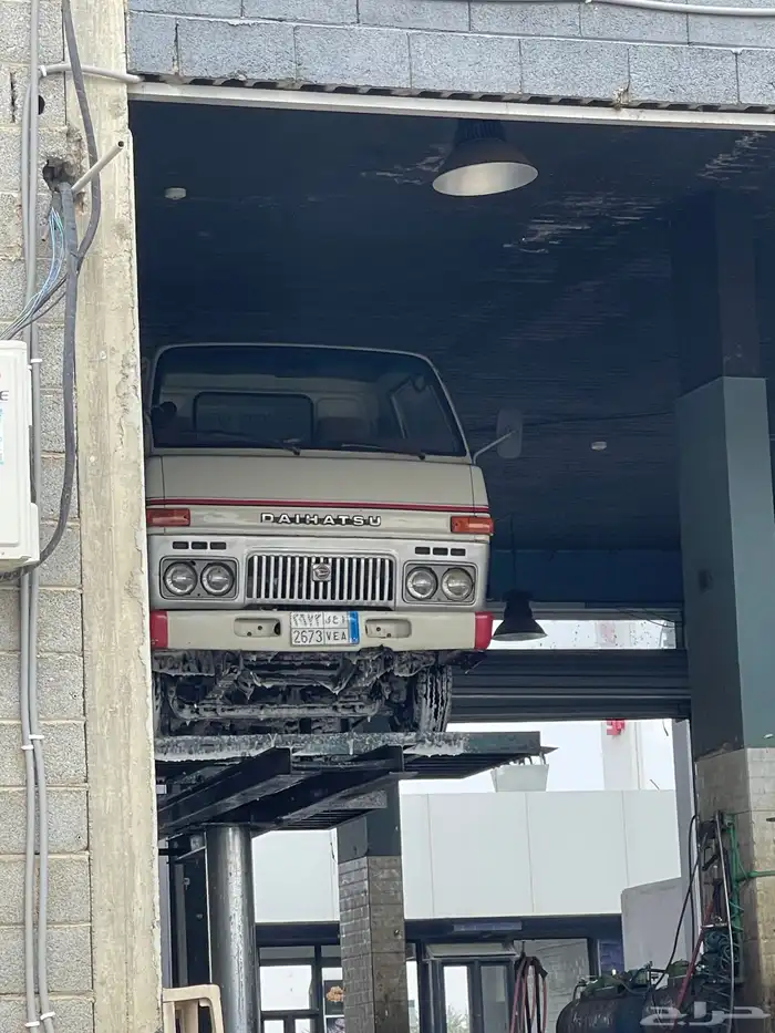 قلاب ديهاتسو 82 12