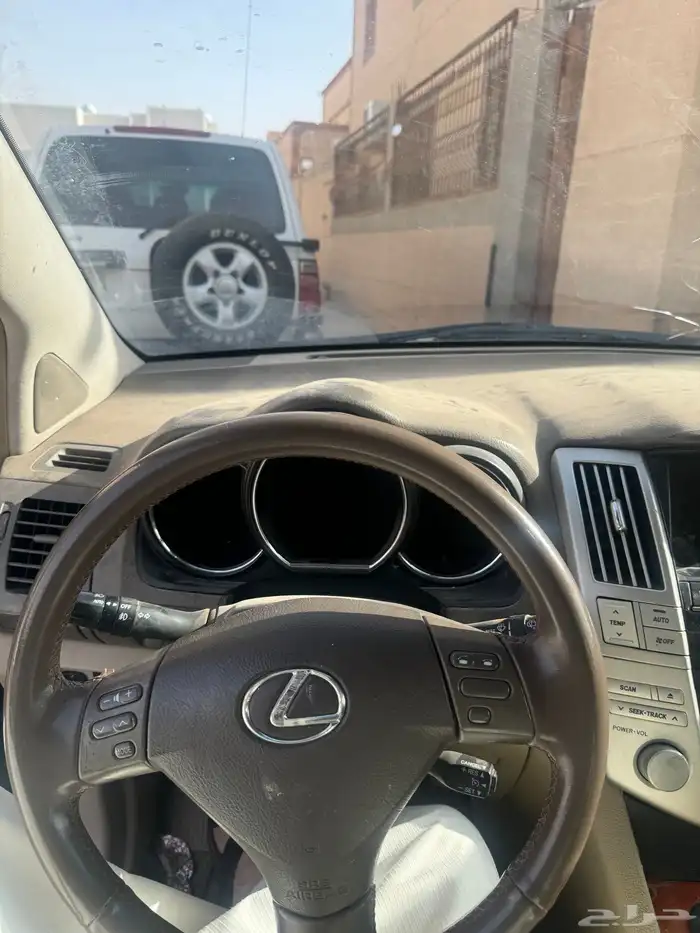 جيب لكزس RX تشليح للبيع 4