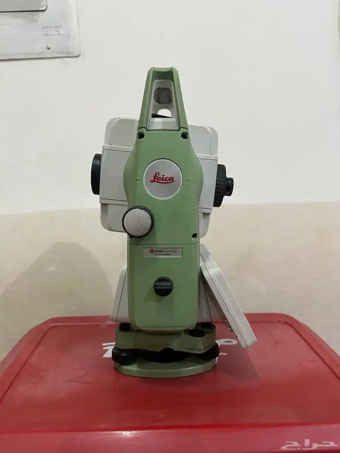 جهاز مساحة توتل استيشن لايكا TS 03 2