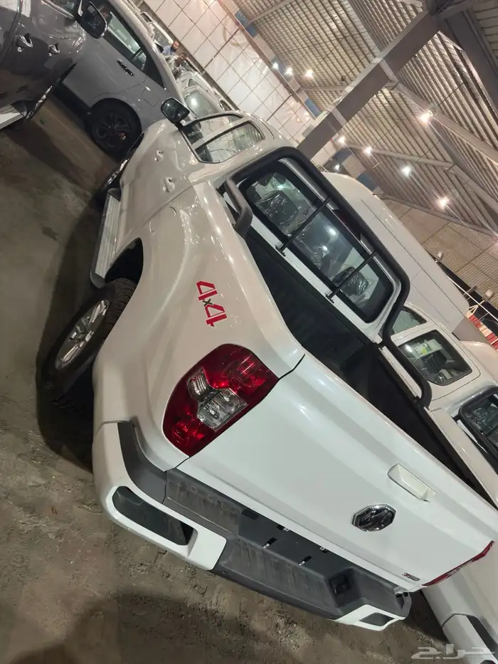 ام جي غمارتين T60 بنزين اوتوماتيك دبل 2024 ابيض الناغي 6