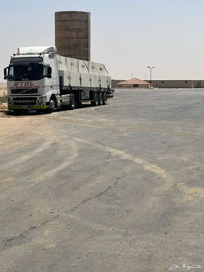 شاحنات للإيجار 4