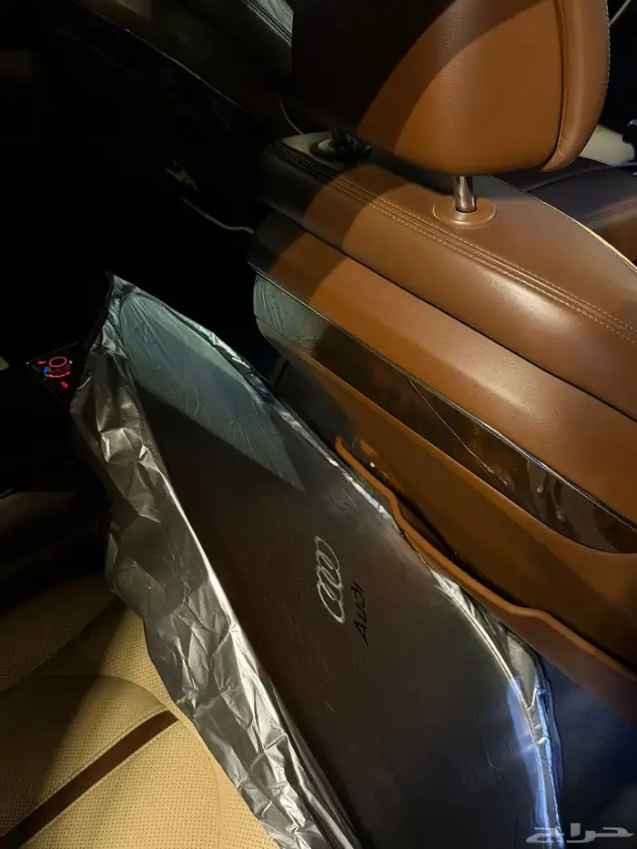 Audi A8L 2015 8