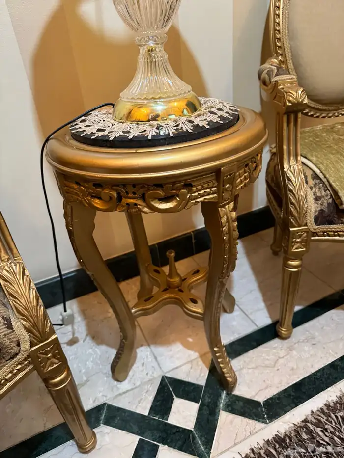 كنب من المطلق   كرسيين مدخل 9