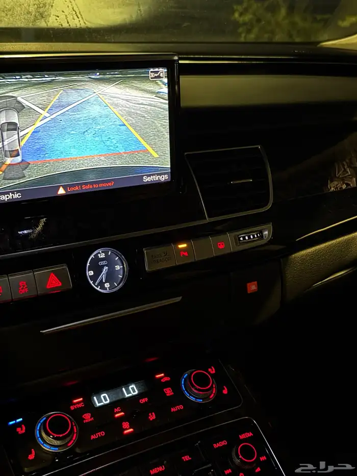 Audi A8L 2015 13