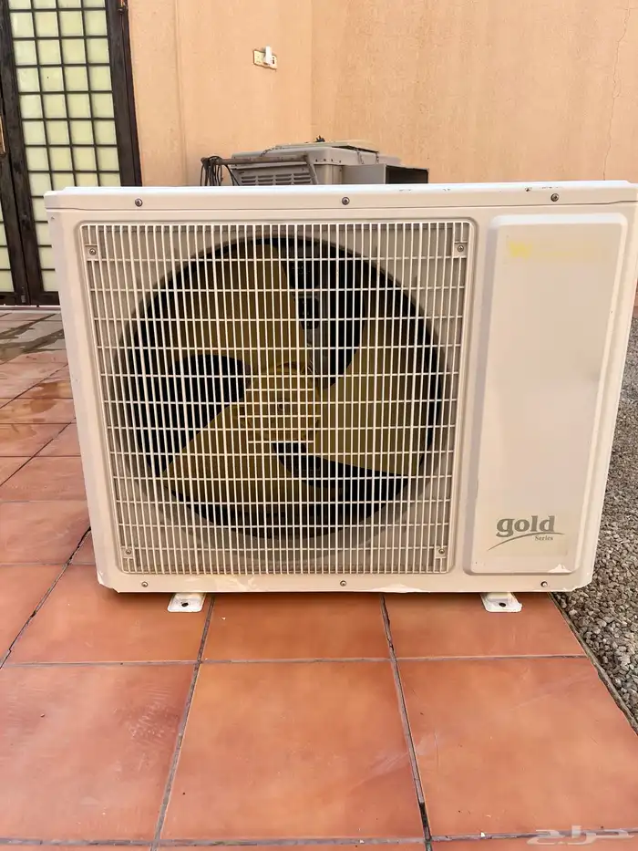 للبيع ثلاث مكيفات سبيلت نظيفة جدا 6