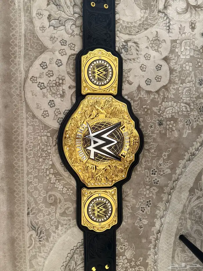 لقب wwe world heavyweight champion للبيع 0