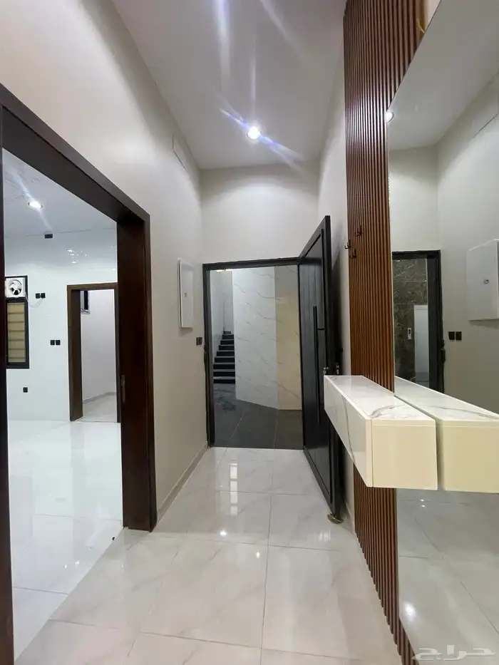 للبيع شقق ارضيه وعلويه من 480 الف ابها المحاله 26