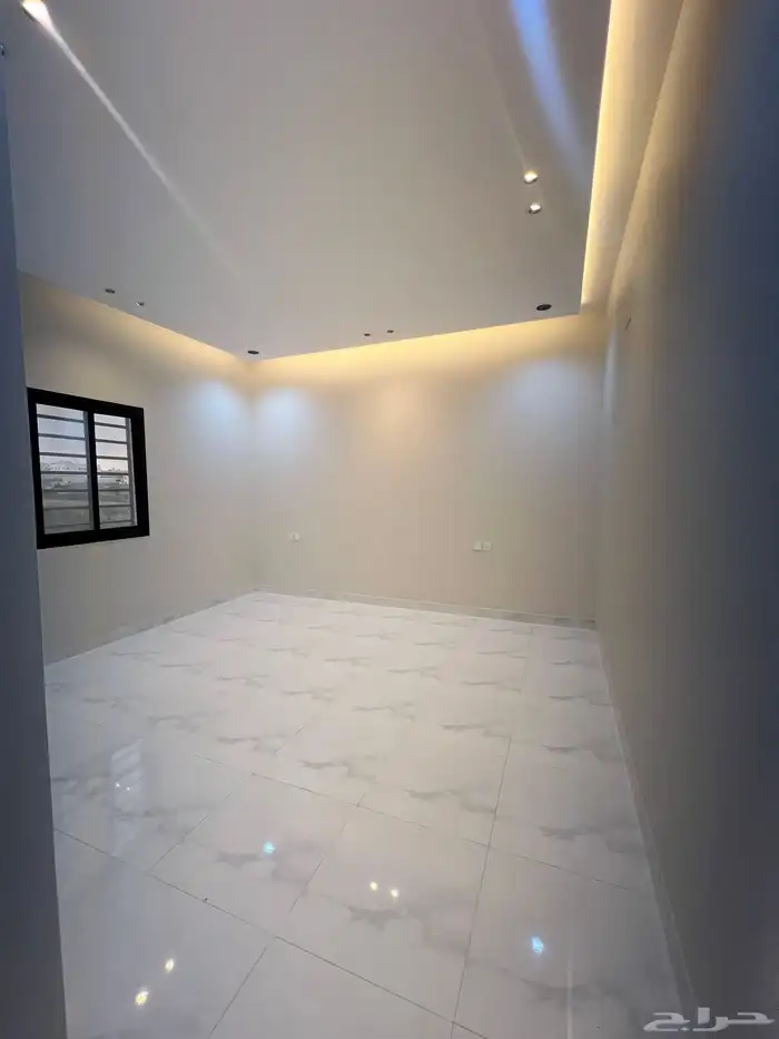 دور ارضي للبيع بمدخل سياره بسعر 550 الف حي النور 6