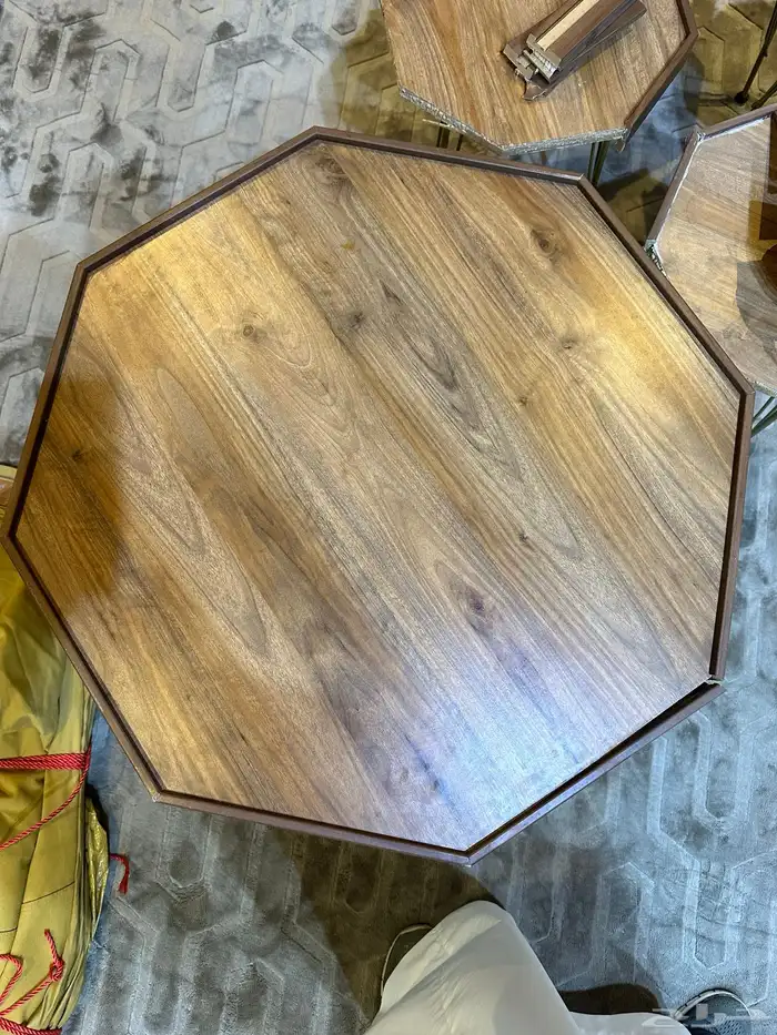 كمبيوتر ودفايه و طاولة خدمة ودريل شنطة ادوات كهرباء 2