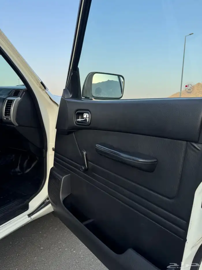 نيسان باترول 2006 تم البيع تم البيع 18