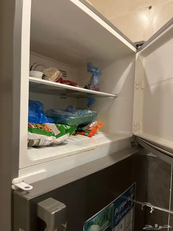 ثلاجة ممتازة وثلاجة كبيرة جيدة و غسالة ملابس ومجفف اتوماتيم 6