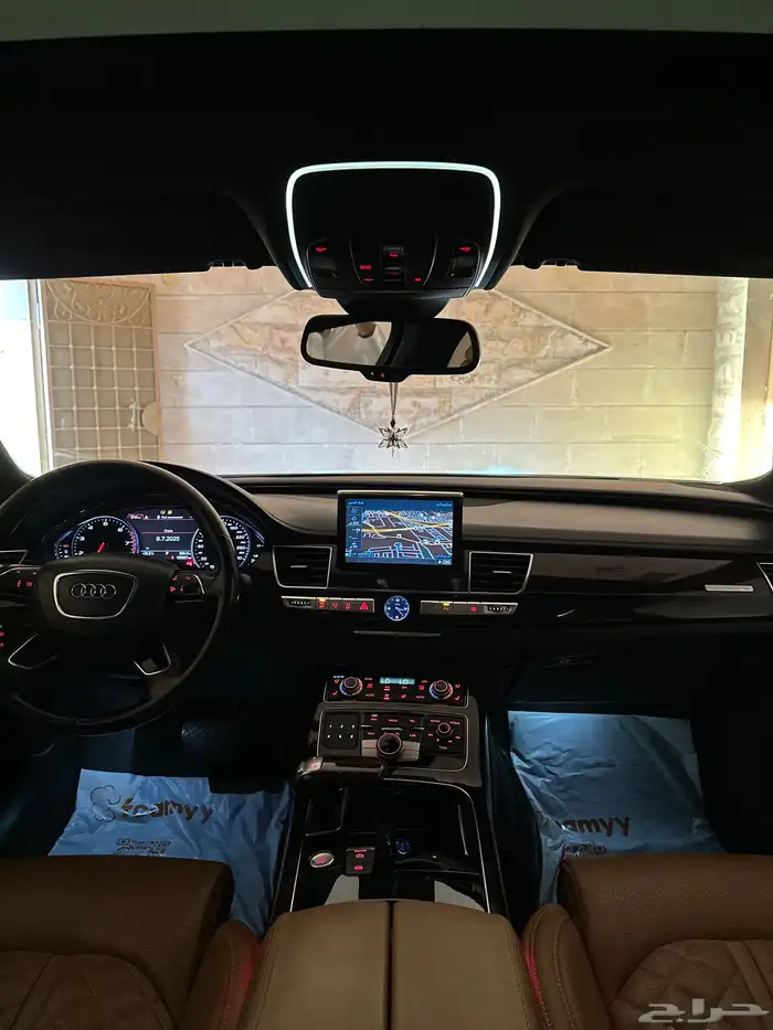 اودي A8L 14