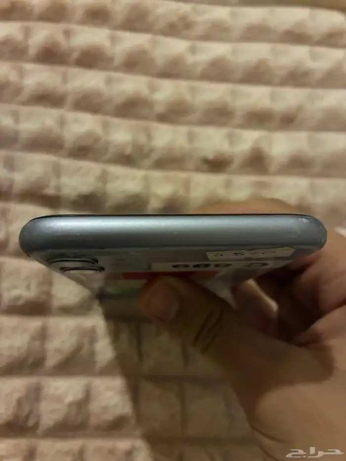 جوال ايفون 11 ب 250 5
