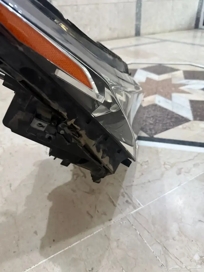 كشافات وشمعات RX350 2019 17