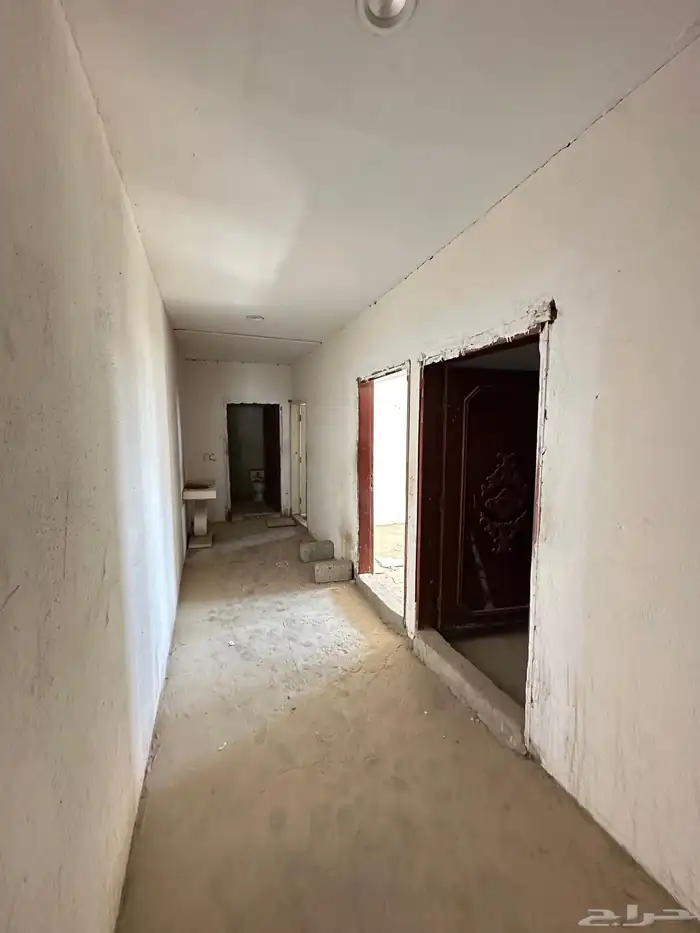 للإيجار عمارة -سكن عمال -شقق-غرف بحي اشبيلية ب150 الف 2