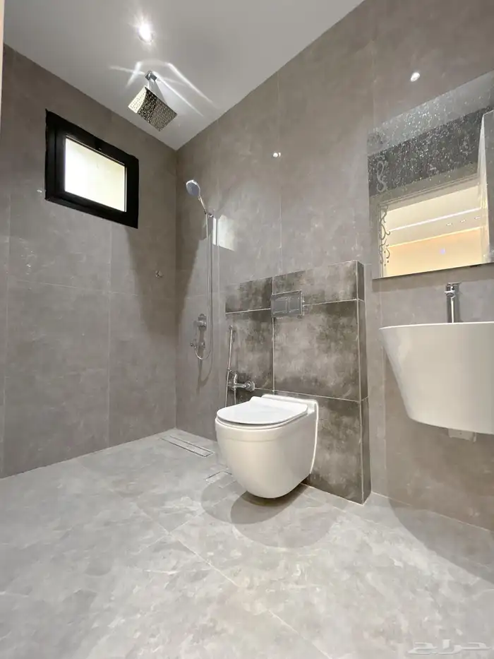 فيلا مستقلة للبيع في حي باقدو مساحة ارض 300 متر 10