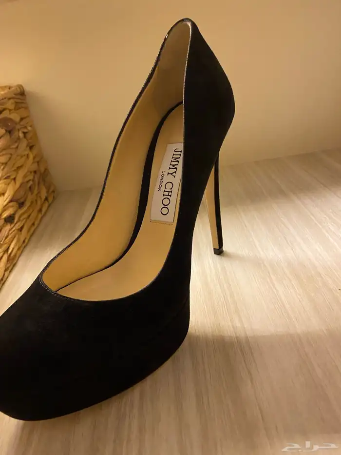 JIMMY CHOO LONDON 3