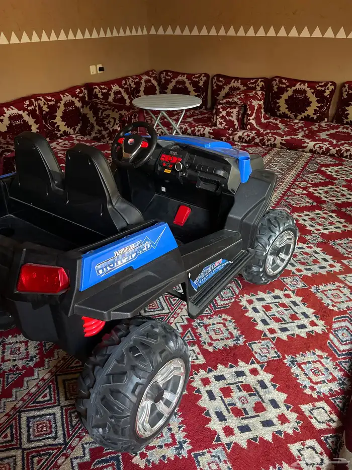 سيارة أطفال 1