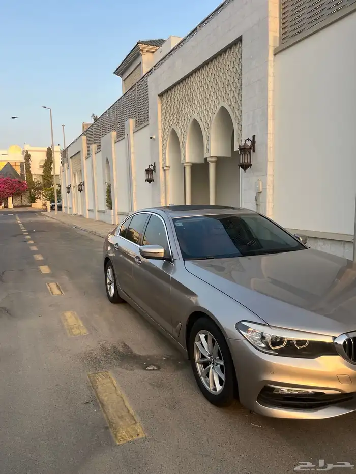 BMW 520 i موديل 2018 ممشي 155 ألف كيلو 3
