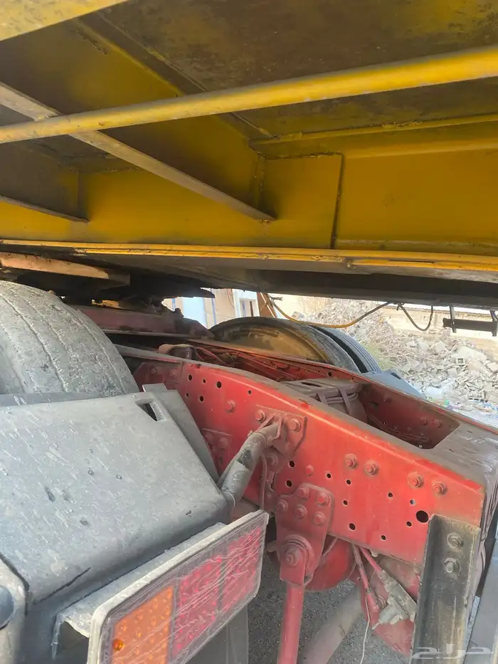 سطحه كونتينر 2 محاور 3