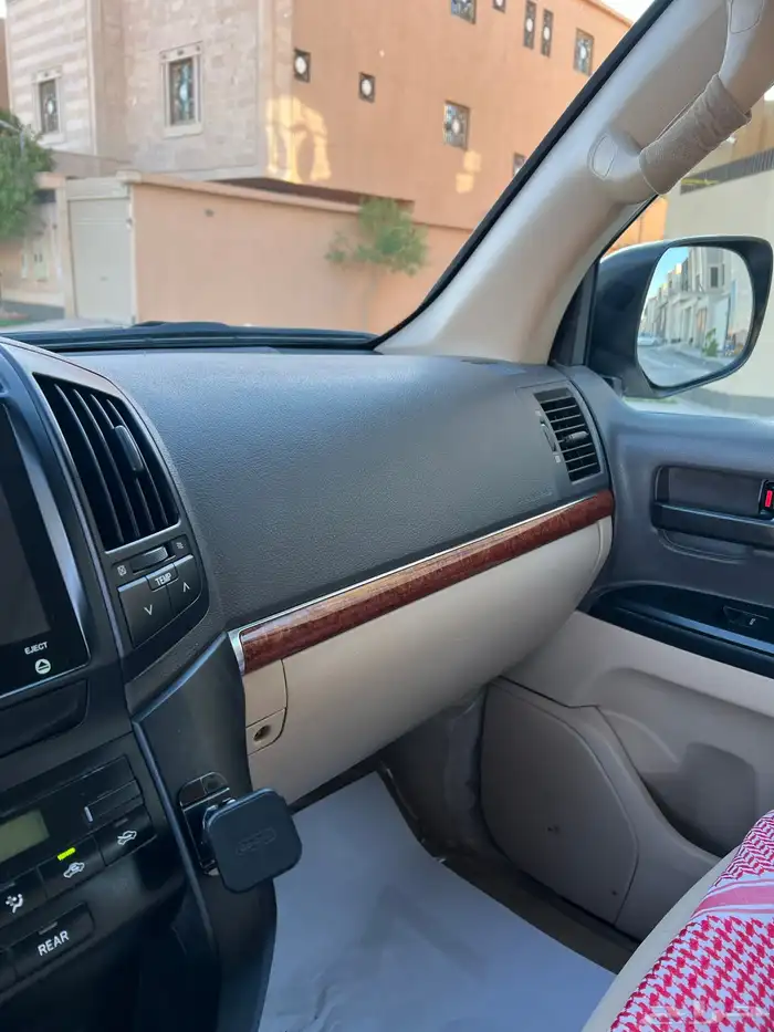 جكسار سعودي منوه مستخدم 60 عام شبه مخزن 36