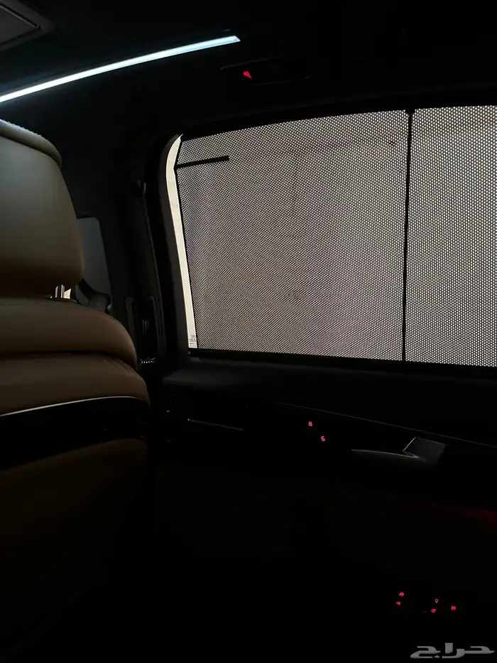 اودي A8L 10
