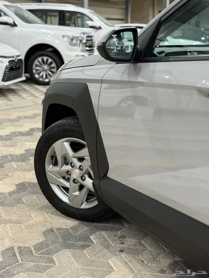 هونداي كونا 2025 فليت ( بنزين ) العداد 12 الف فقط 6