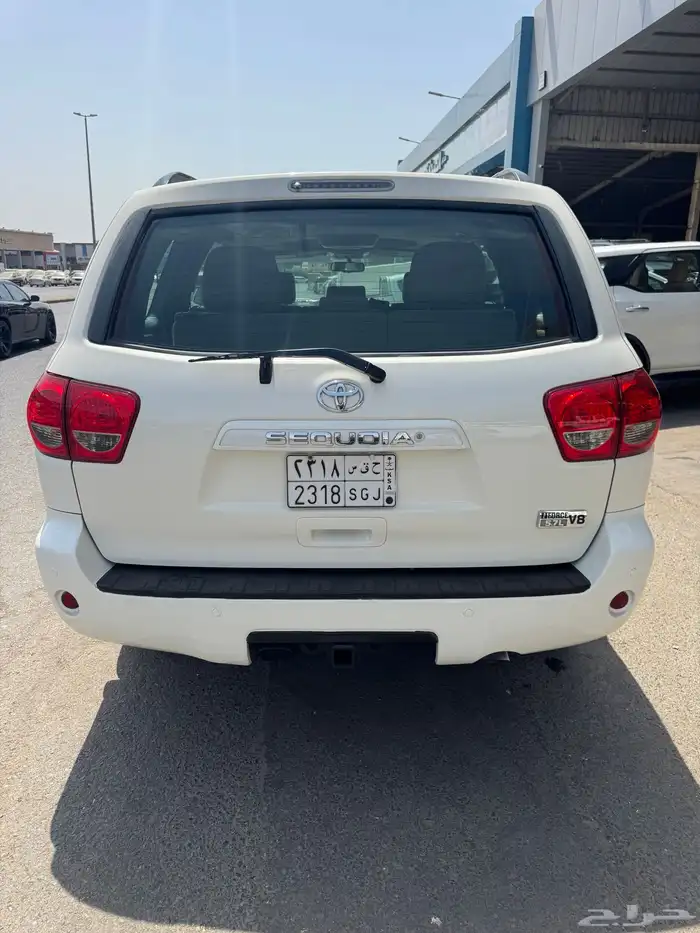 للبيع تويوتا سكويا 2014 -SR5 19