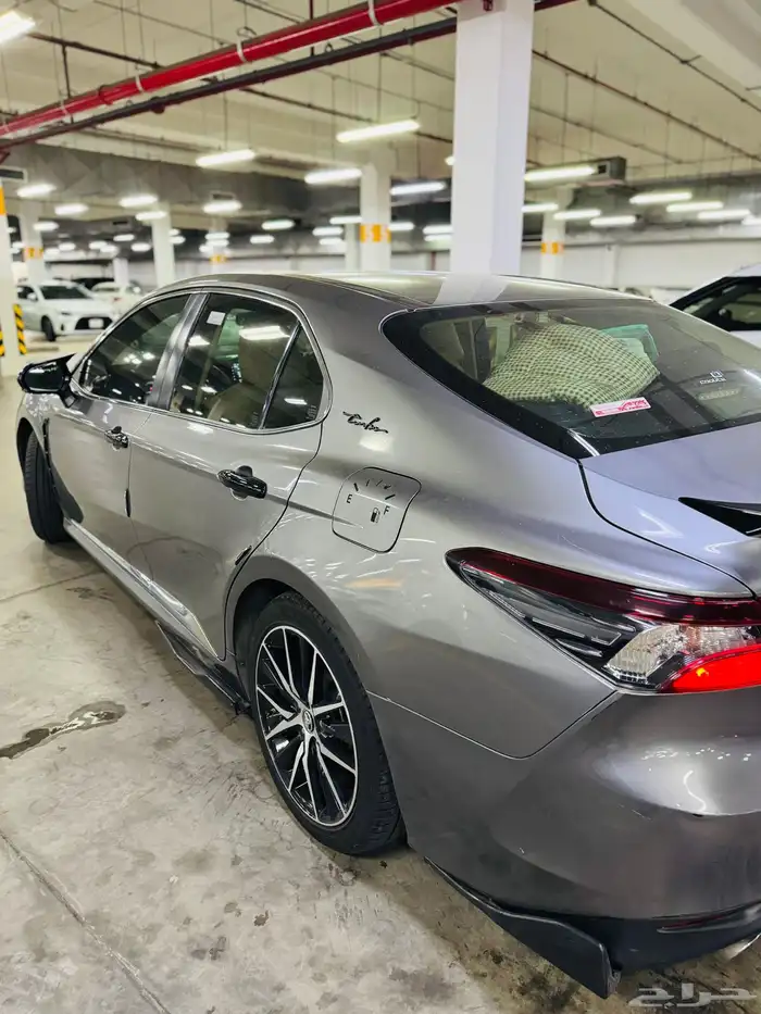 camry 2022. hybrid. first owner 21