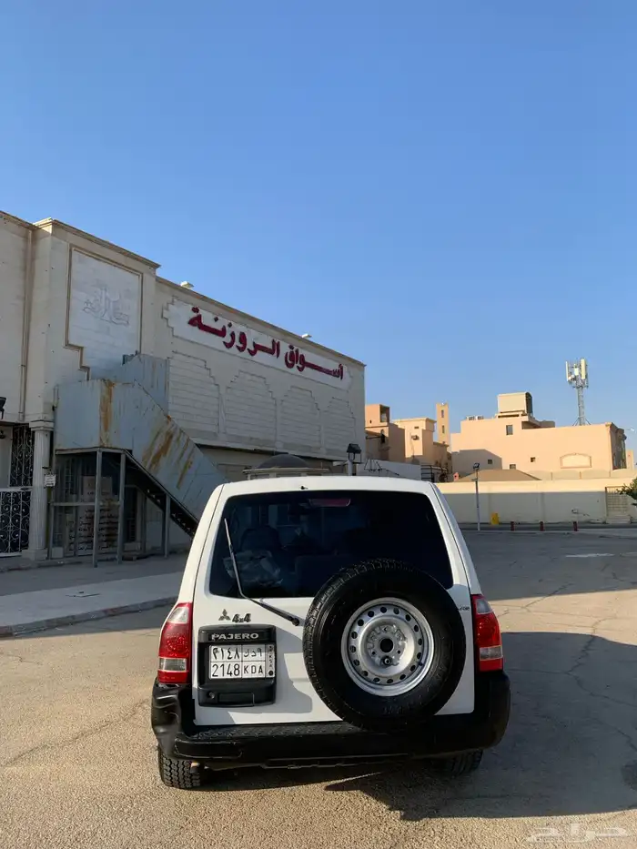 باجيرو صالون 2004 2