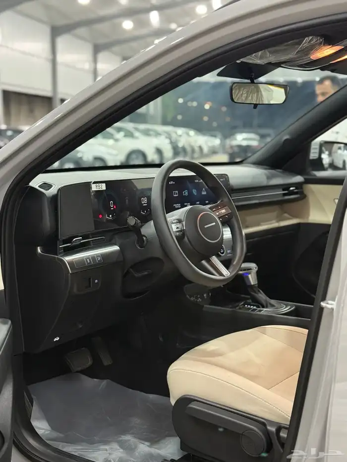 هونداي كونا 2025 فليت ( بنزين ) العداد 12 الف فقط 10