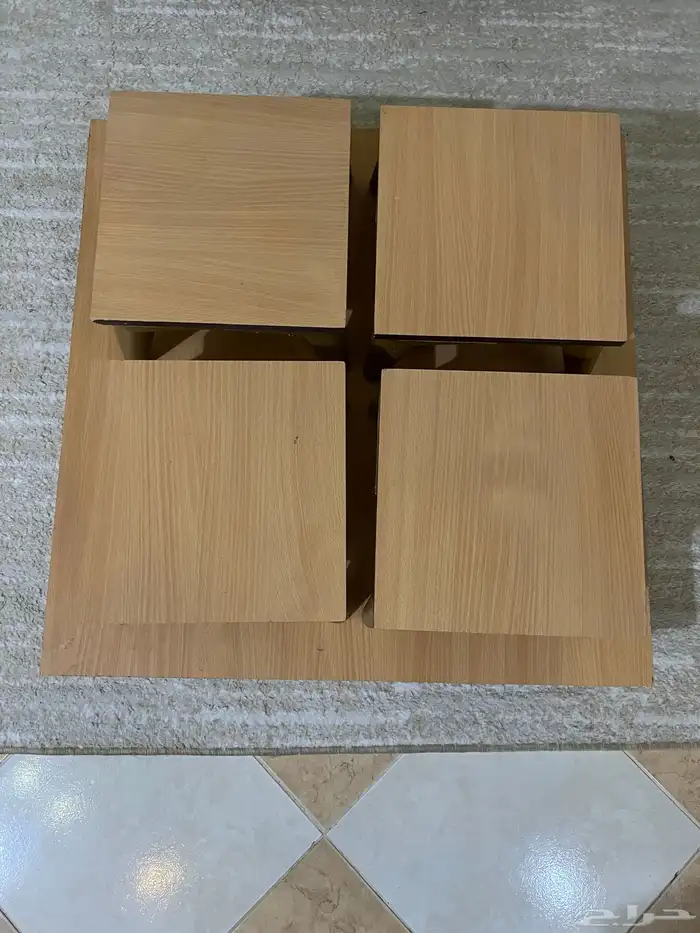 كنب و طاولة و مدخل و طاولة ارضية 1