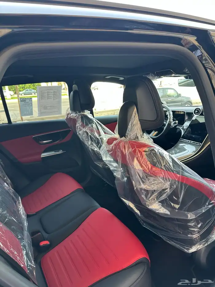 مرسيدس GLC300 AMG موديل 2025 شبه جديد 25