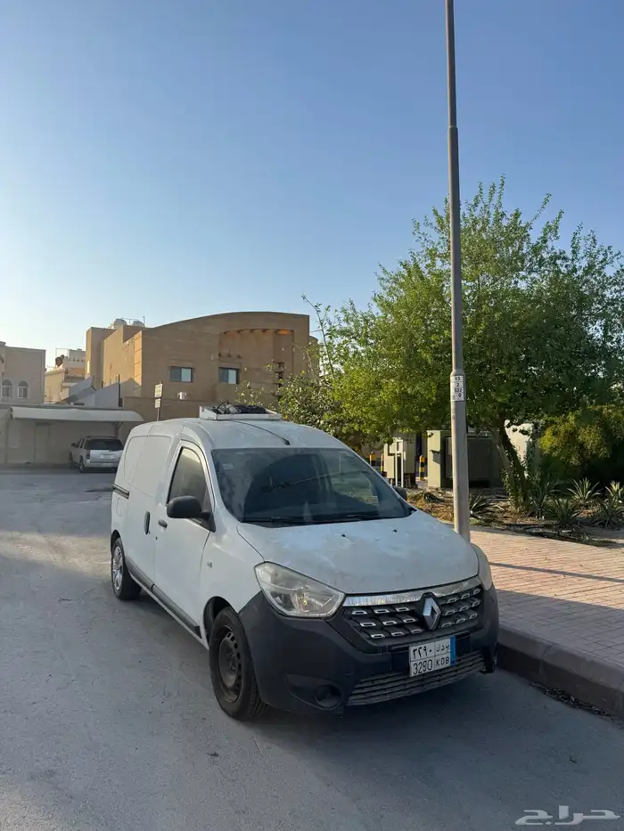 باص رينو دوكر 2019 تبريد ثلاجه 2