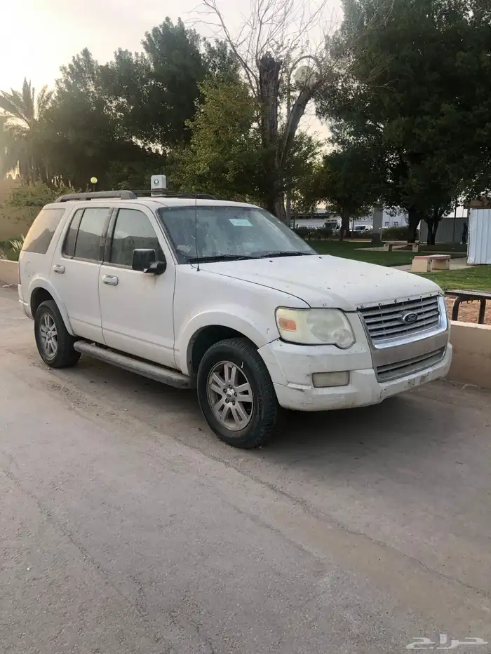 فورد اكسبلورر 4X4 1