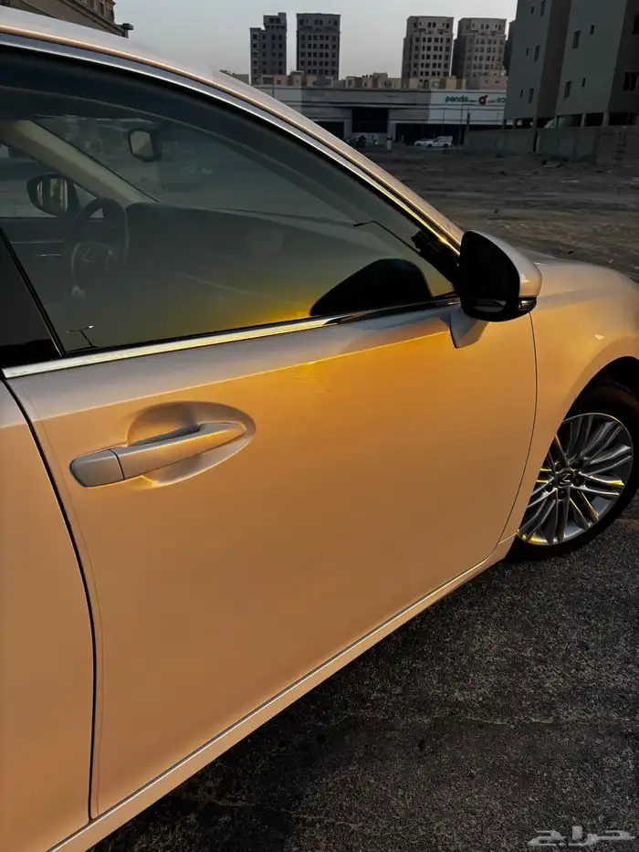 لكزس ES 350 شبه مخزن 9