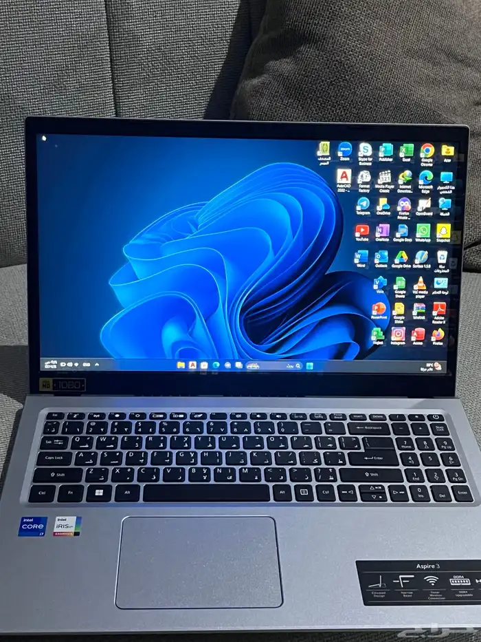 لاب توب للبيع من شركة acer 2