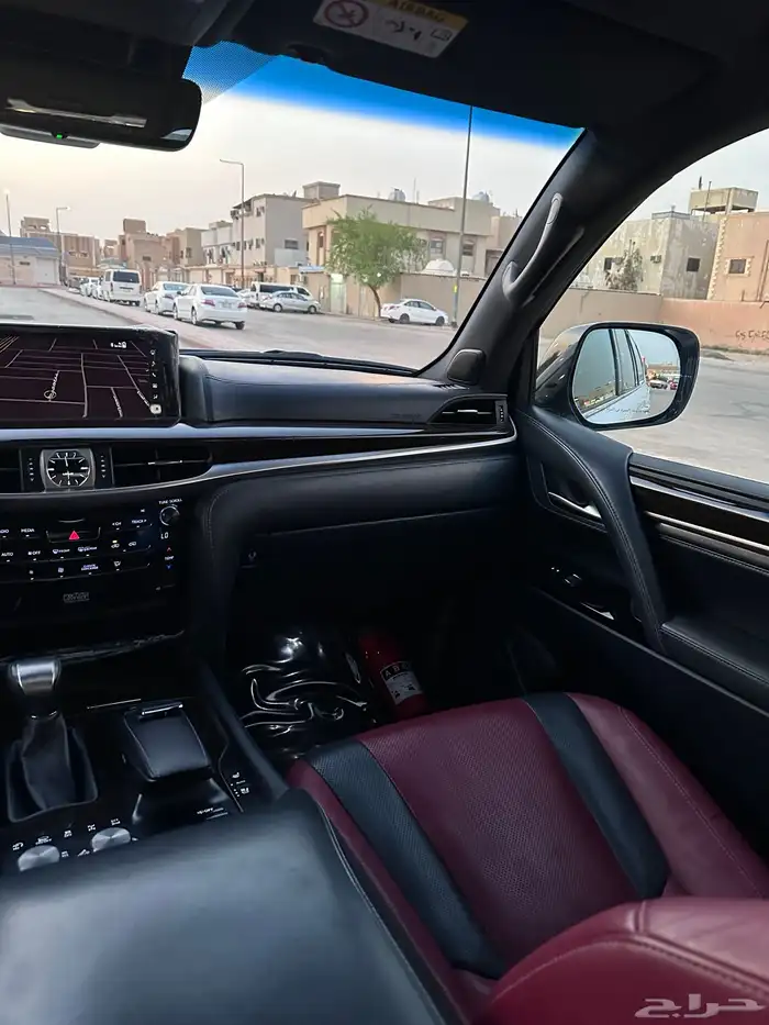 لكزس LX570 S 2018 وكالة مشروط 16