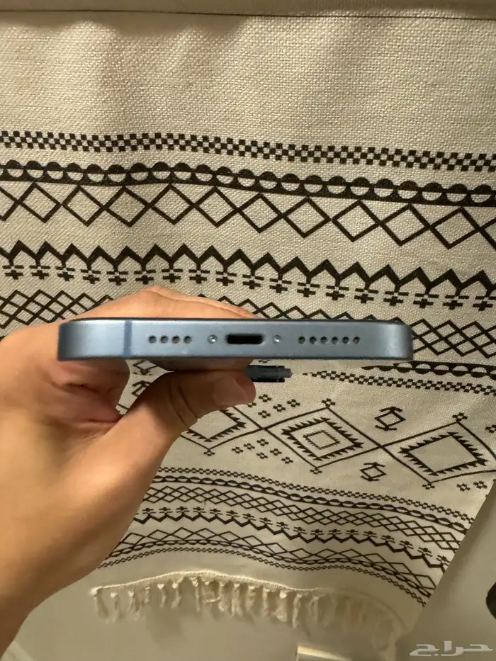 للبيع ايفون 14 بلس iphone 14 plus 128 جيجا 3
