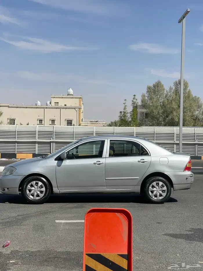 كورولا 2002 نظيفة 5