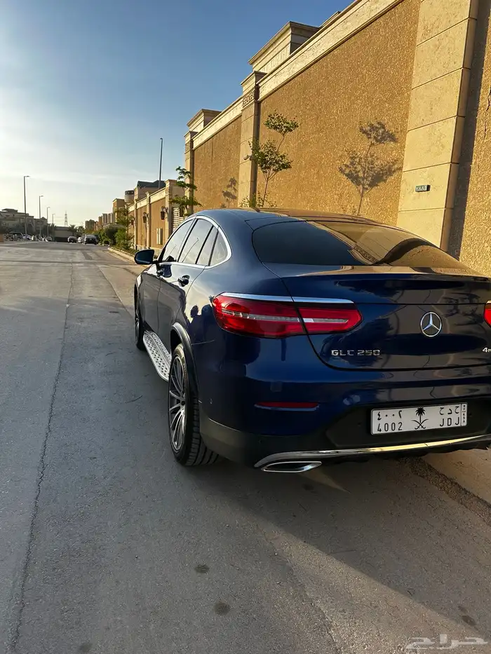 مرسيدس GLC 250 كوبية 7
