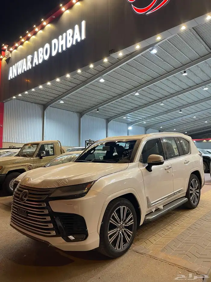 لكزس LX600 BB بنزين 2025 1