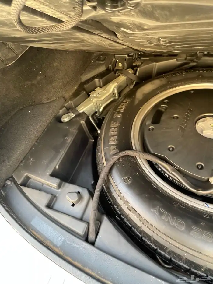 انفنتي QX70 فل كامل 2015 نظيف 40