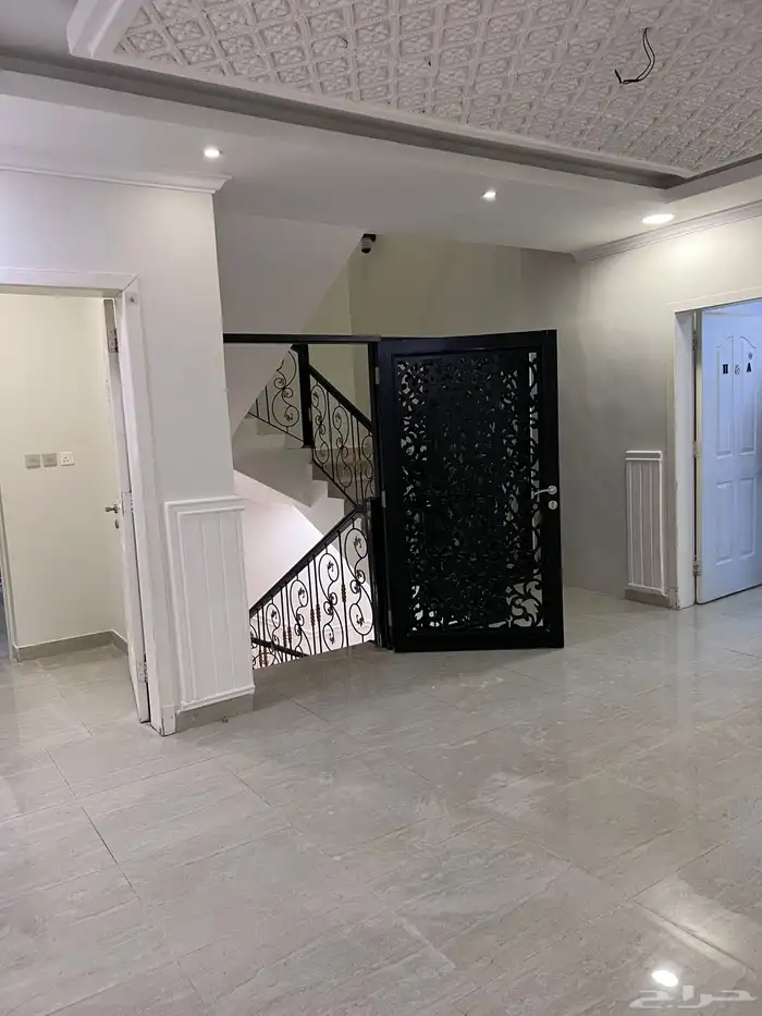 للبيع فيلا سكنية مميزة   الدمام (حي الشعلة) 18