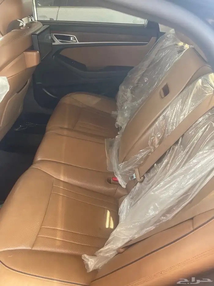 جينسس رويال 2016 V8 8