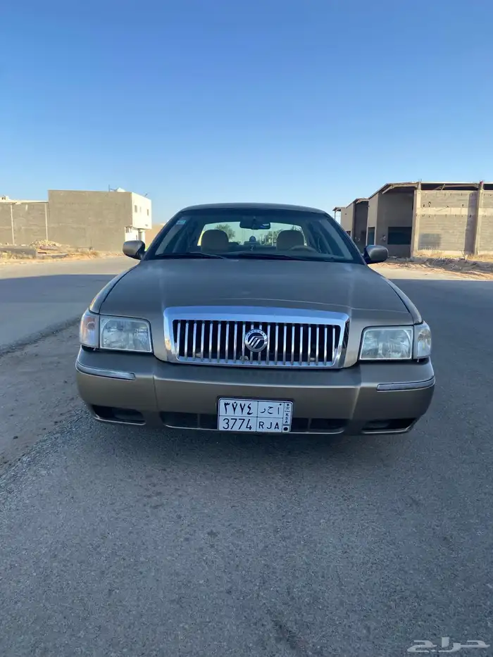 فورد ماركيز 2006 ذهبي 1