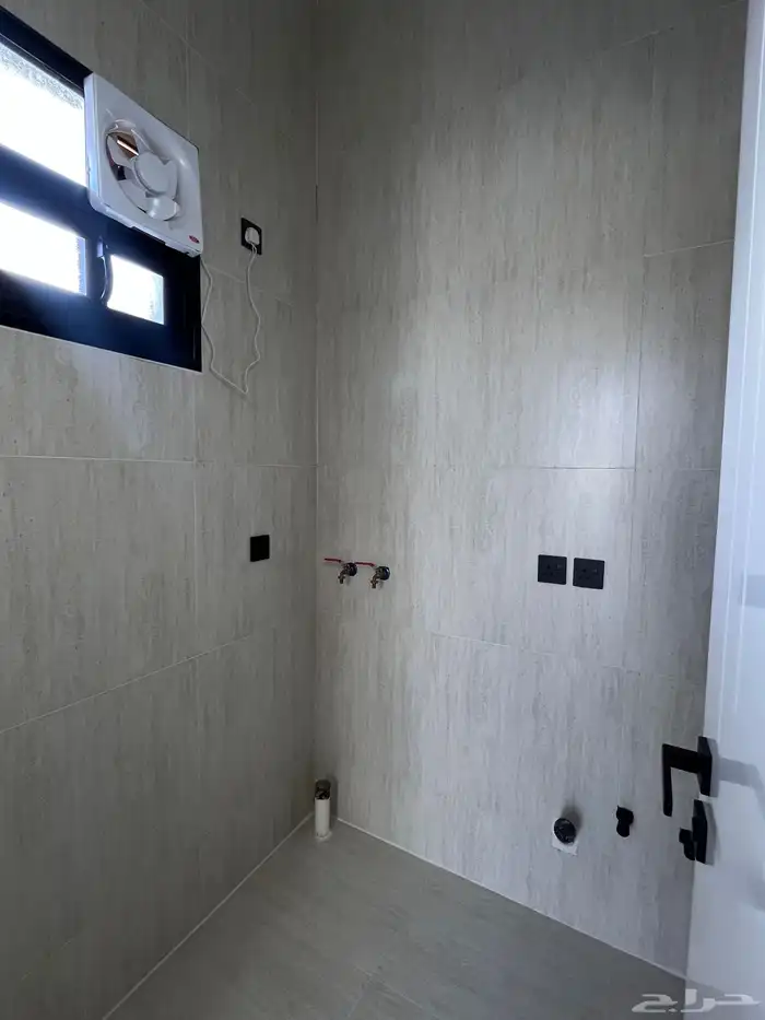 روف للبيع دور وملحق في احد رفيده بسعر صيده 630 الف 11