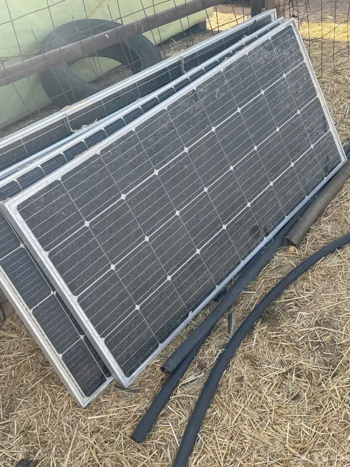 تم البيع الواح طاقه شمسيه 0