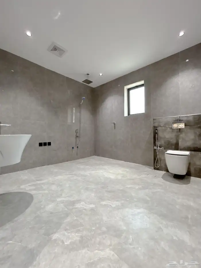 فيلا مستقلة للبيع في حي باقدو مساحة ارض 300 متر 9