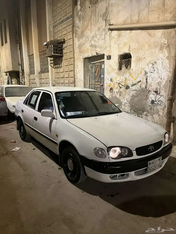 تيوتا كورلاه موديل 2000 1